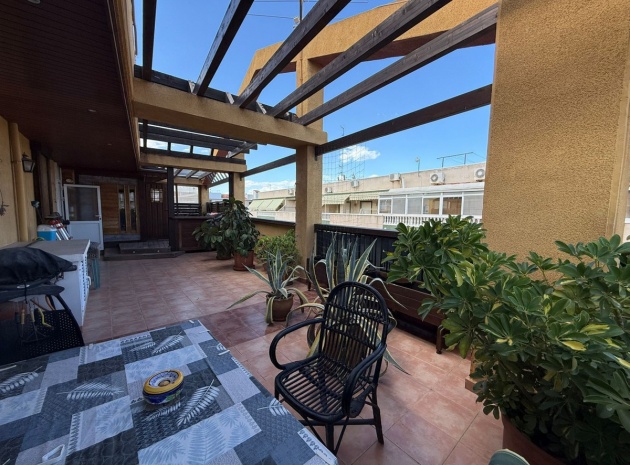 Återförsäljning - Lägenhet - Torrevieja - Torrevieja Centro