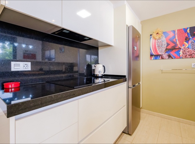 Resale - Apartment - Punta Prima - Res. El Mirador