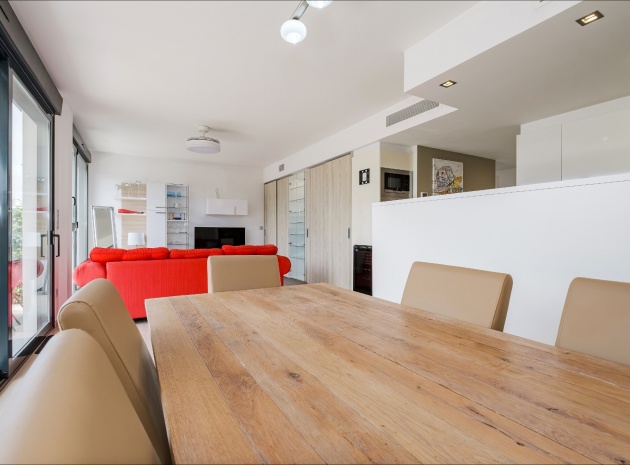 Resale - Apartment - Punta Prima - Res. El Mirador