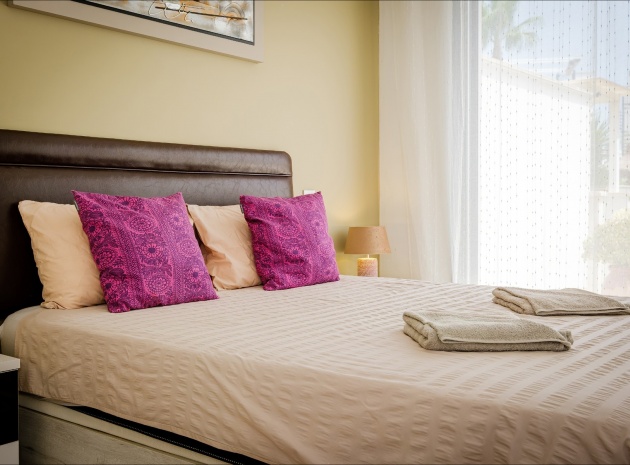 Resale - Apartment - Punta Prima - Res. El Mirador
