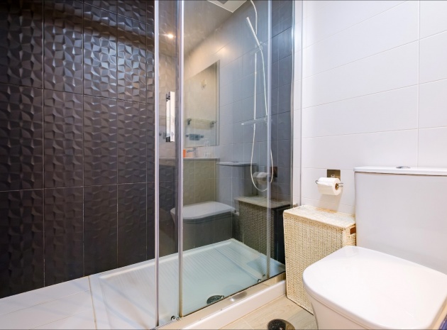 Resale - Apartment - Punta Prima - Res. El Mirador