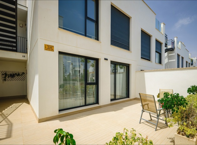 Resale - Apartment - Punta Prima - Res. El Mirador