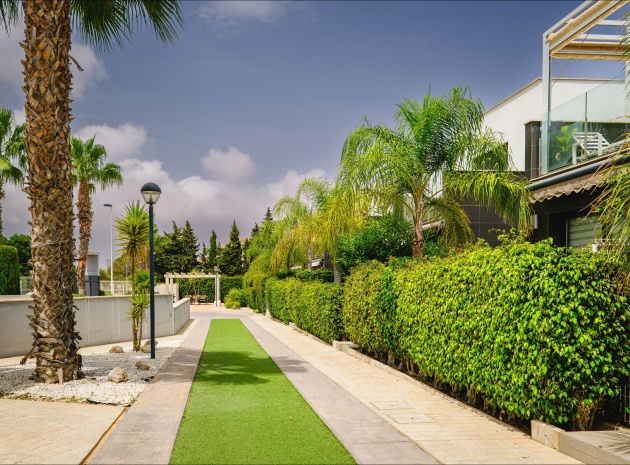 Resale - Apartment - Punta Prima - Res. El Mirador