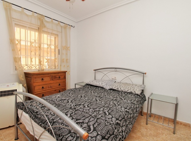 Revente - Maison de ville - Villamartin - entre golf