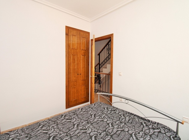 Revente - Maison de ville - Villamartin - entre golf