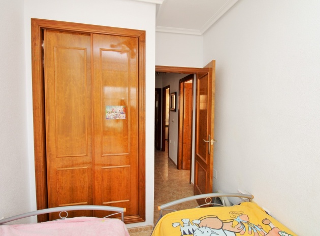 Revente - Maison de ville - Villamartin - entre golf