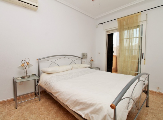 Revente - Maison de ville - Villamartin - entre golf