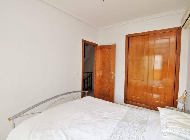 Revente - Maison de ville - Villamartin - entre golf