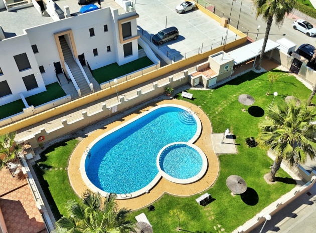 Revente - Maison de ville - Villamartin - entre golf