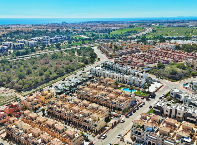Revente - Maison de ville - Villamartin - entre golf