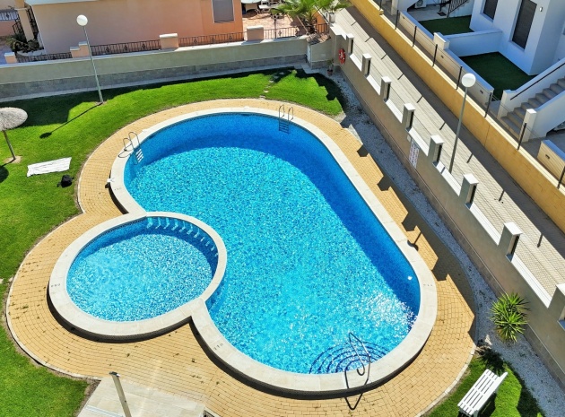 Revente - Maison de ville - Villamartin - entre golf