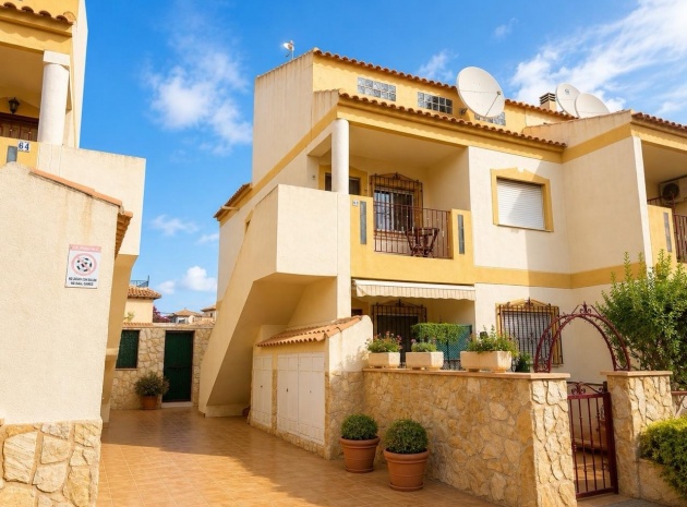 Resale - Apartment - La Zenia - amapolas