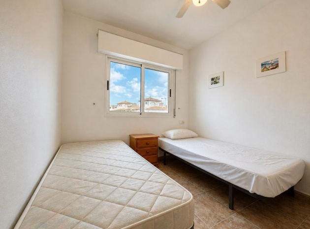Resale - Apartment - La Zenia - amapolas