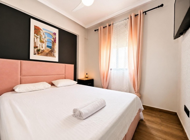 Wiederverkauf - Wohnung - Torrevieja - Aguas Nuevas