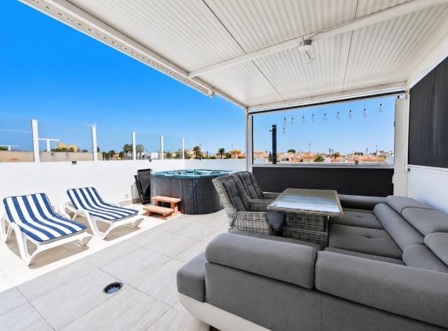 Wiederverkauf - Wohnung - Torrevieja - Aguas Nuevas