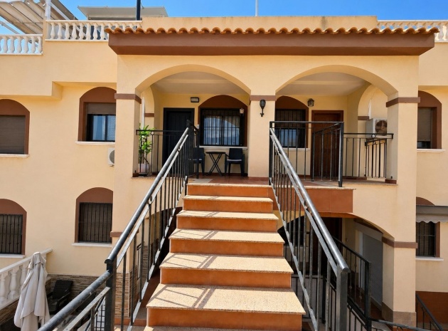 Wiederverkauf - Wohnung - Torrevieja - Aguas Nuevas