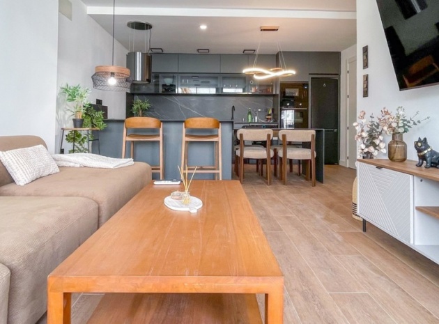 Återförsäljning - Villa - Torrevieja - Torrevieja Centro