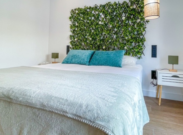 Återförsäljning - Villa - Torrevieja - Torrevieja Centro