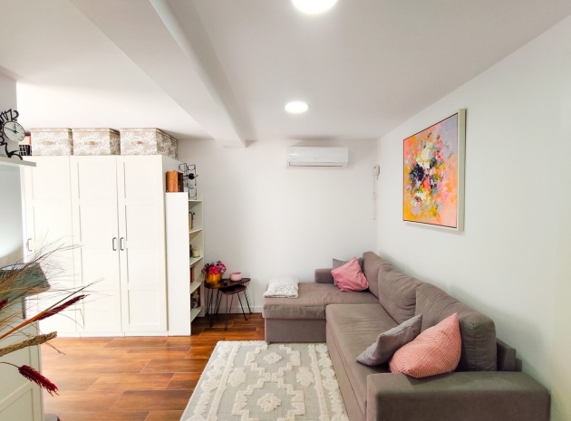 Resale - Townhouse - Torrevieja - Torrevieja Centro