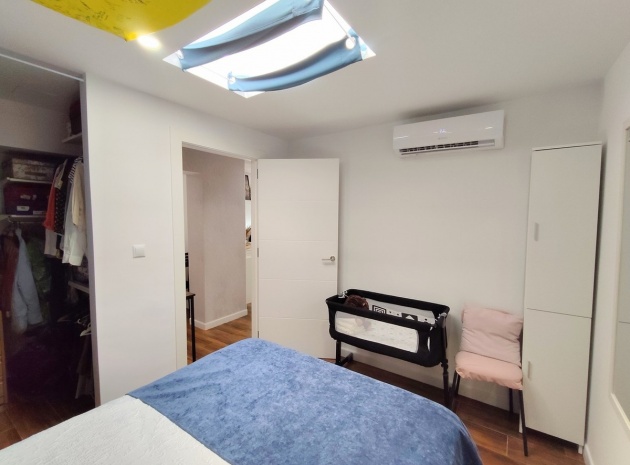 Resale - Townhouse - Torrevieja - Torrevieja Centro