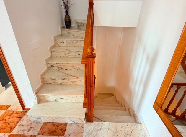Wiederverkauf - Villa - Orihuela - Orihuela Costa