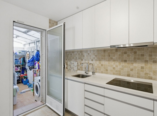 Wiederverkauf - Wohnung - Torrevieja - Torrevieja Centro