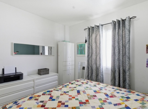 Wiederverkauf - Wohnung - Torrevieja - Torrevieja Centro