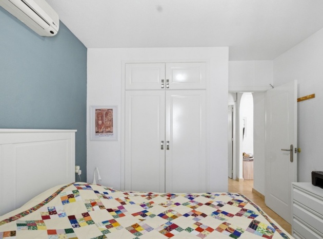 Wiederverkauf - Wohnung - Torrevieja - Torrevieja Centro