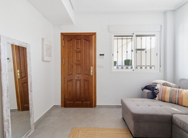 Wiederverkauf - Wohnung - Orihuela - Punta Prima