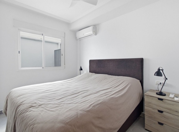 Wiederverkauf - Wohnung - Orihuela - Punta Prima