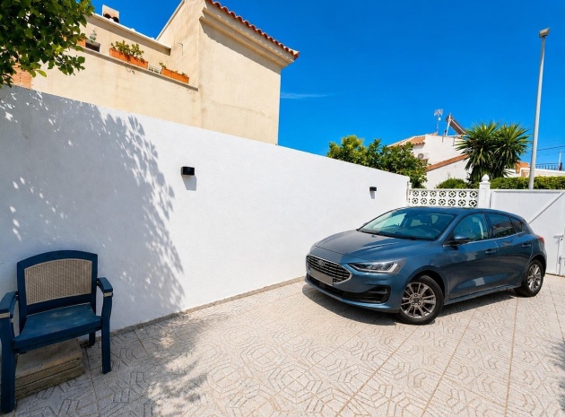 Revente - Villa - Los Alcazares - Los Alcazares Centro