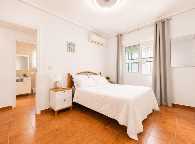 Revente - Villa - Los Alcazares - Los Alcazares Centro