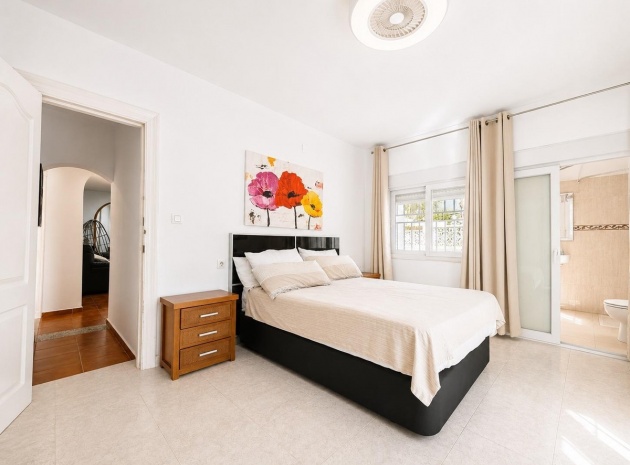Revente - Villa - Los Alcazares - Los Alcazares Centro