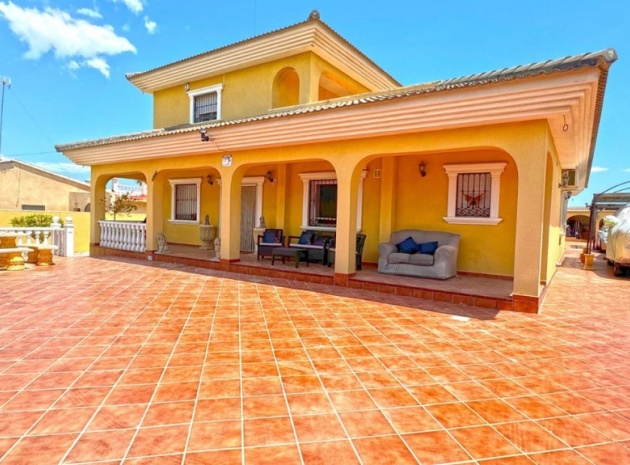 Wiederverkauf - Villa - Torrevieja - Torrevieja Centro