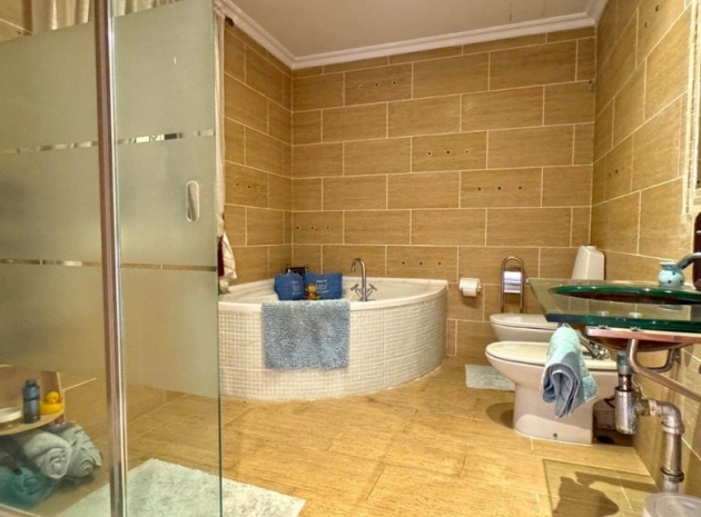 Wiederverkauf - Villa - Torrevieja - Torrevieja Centro