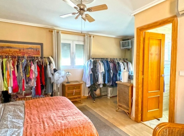 Wiederverkauf - Villa - Torrevieja - Torrevieja Centro