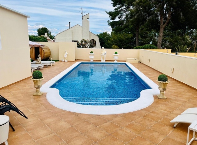 Wiederverkauf - Villa - San Miguel de Salinas - San Miguel de Salinas Centro