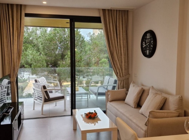 Återförsäljning - Lägenhet - Orihuela - Las Colinas Golf Resort