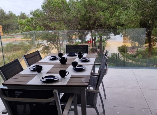 Återförsäljning - Lägenhet - Orihuela - Las Colinas Golf Resort