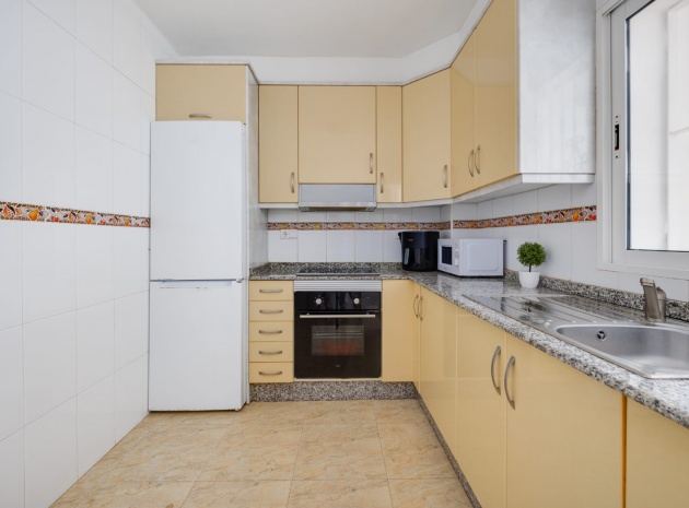Resale - Townhouse - Playa Flamenca - las chismosas