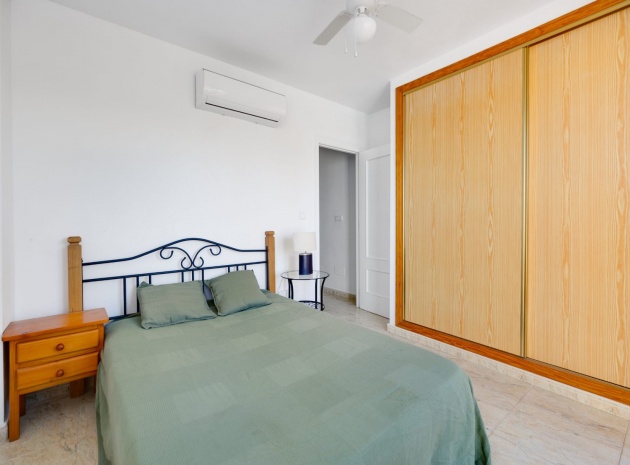 Resale - Townhouse - Playa Flamenca - las chismosas