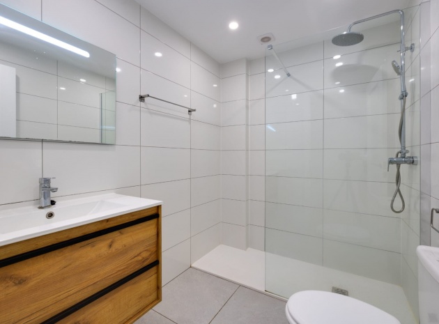 Resale - Townhouse - Playa Flamenca - las chismosas