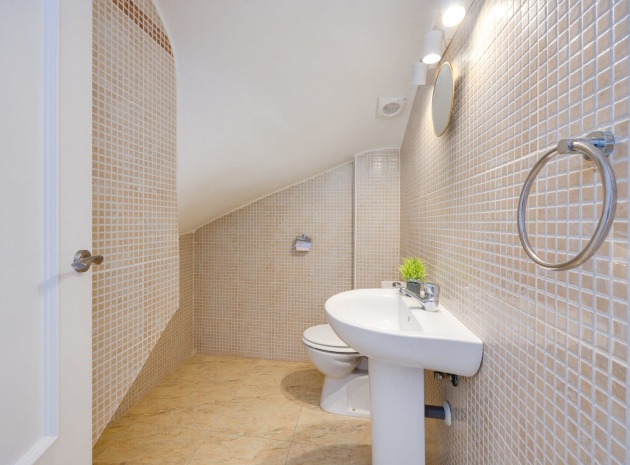 Resale - Townhouse - Playa Flamenca - las chismosas
