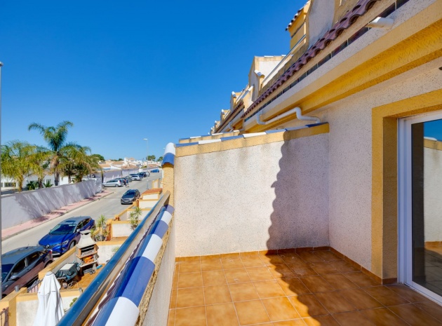 Resale - Townhouse - Playa Flamenca - las chismosas