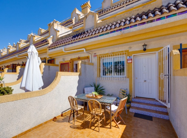 Resale - Townhouse - Playa Flamenca - las chismosas