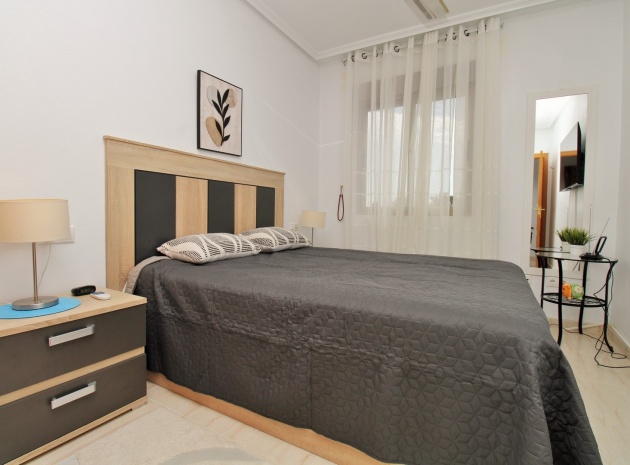 Resale - Apartment - San Miguel de Salinas - Res. Angelina