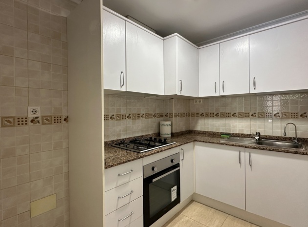 Revente - Appartement - Daya Nueva