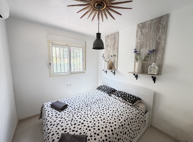 Resale - Apartment - Villamartin - lomas del golf