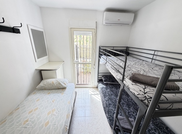 Resale - Apartment - Villamartin - lomas del golf