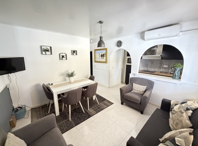 Resale - Apartment - Villamartin - lomas del golf